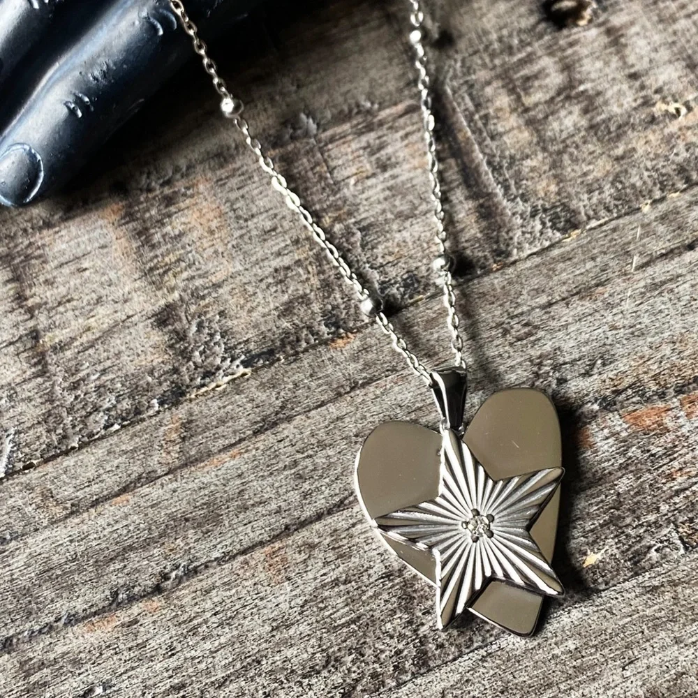 NEW Silver Heart & Star Pendant Necklace